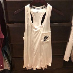 Nike White Tank Top w Pocket